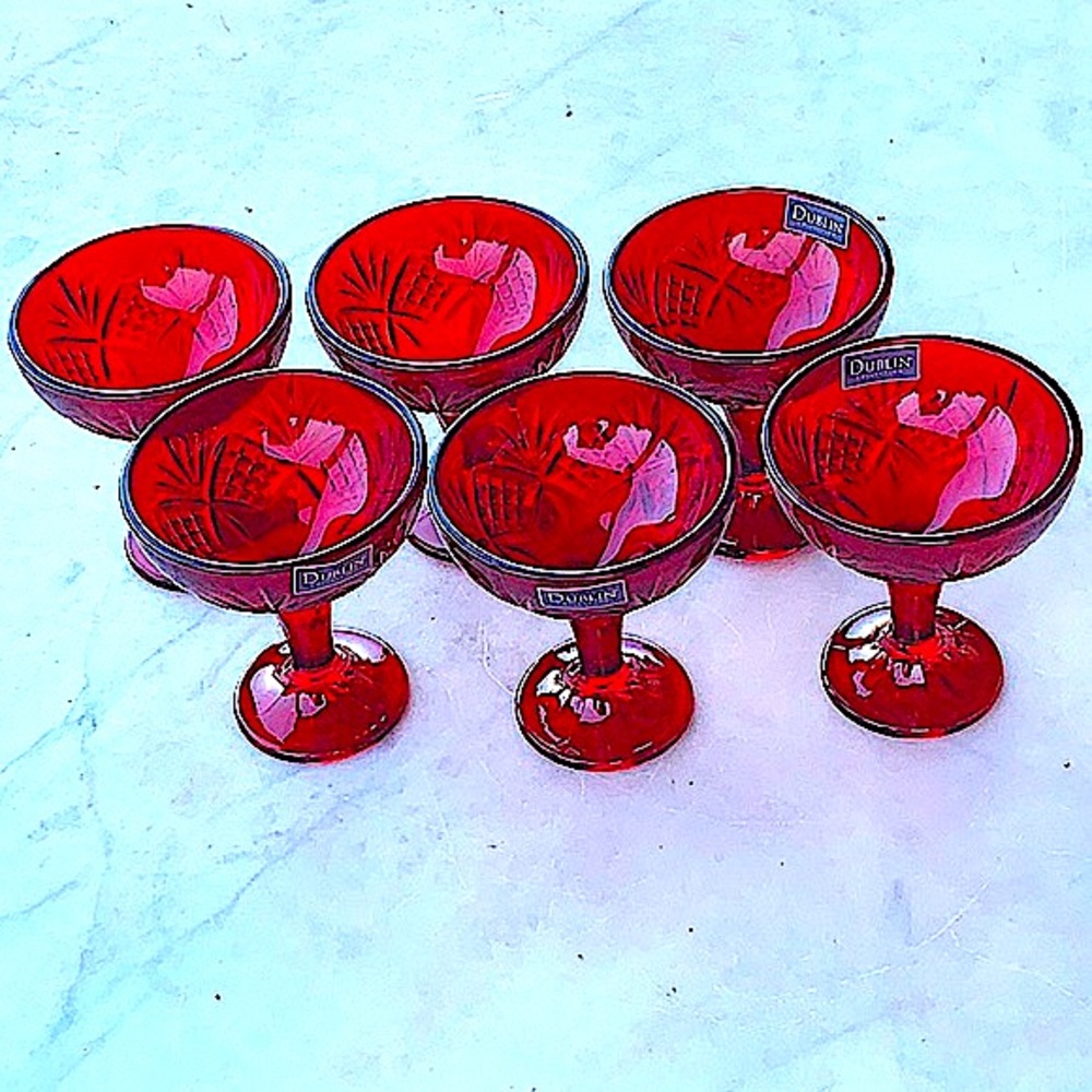 GODINGER TASTERS DUBLIN RED CRYSTAL SET (6) WITH STAINLESS STEEL SPOONS